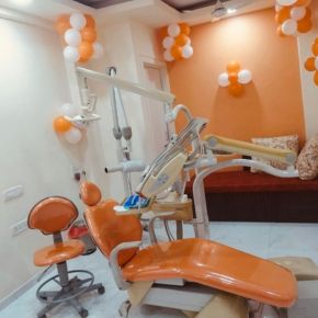 interior view dental clinic in Bandra West